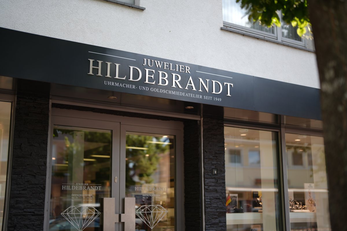 Fassade mit dem Schriftzug Juwelier Hildebrandt